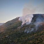 Helikopter Oružanih snaga BiH nastavlja angažman na požarištima u Trebinju