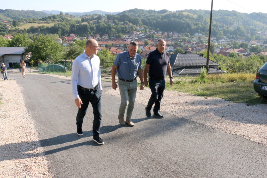 Unaprijeđena putna infrastruktura u naselju Majdan