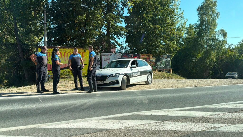 Policijska akcija u Lukavcu, jedna osoba zaustavljena zbog sumnje na tešku krađu