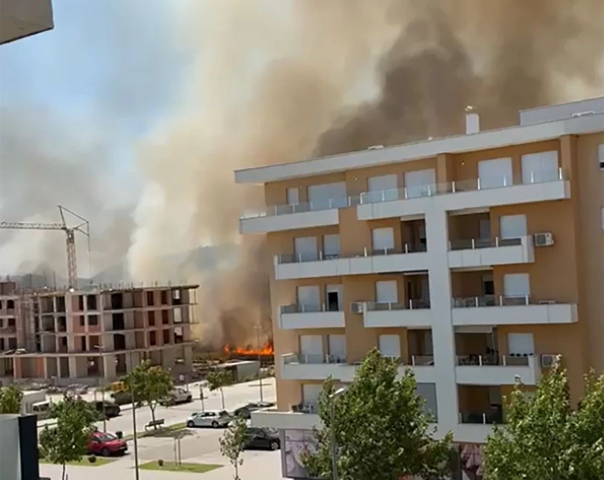 Veliki požar kod Čapljine: Gust dim nadvio Pelinama