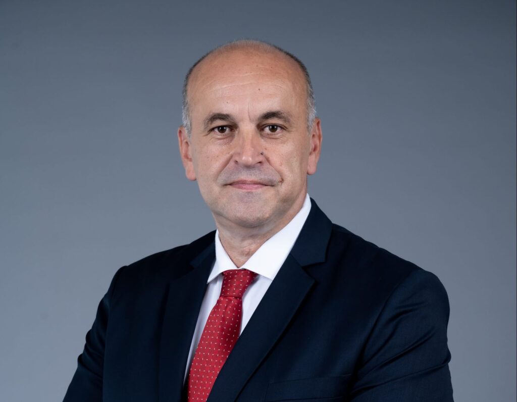 SLAĐAN ILIĆ (SDP): Dosta je saobraćajne izolacije – Tuzlanski kanton mora dobiti moderne ceste i infrastrukturu kakvu zaslužuje!