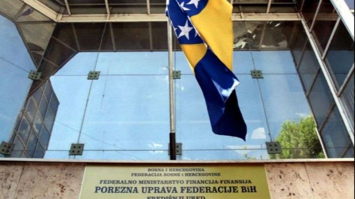 Porezna uprava FBiH objavila podatke: Manje uplaćeno za doprinose, pao i broj zaposlenih