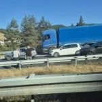 Video / Nesreća na autocesti kod Sarajeva, formirale se kilometarske kolone