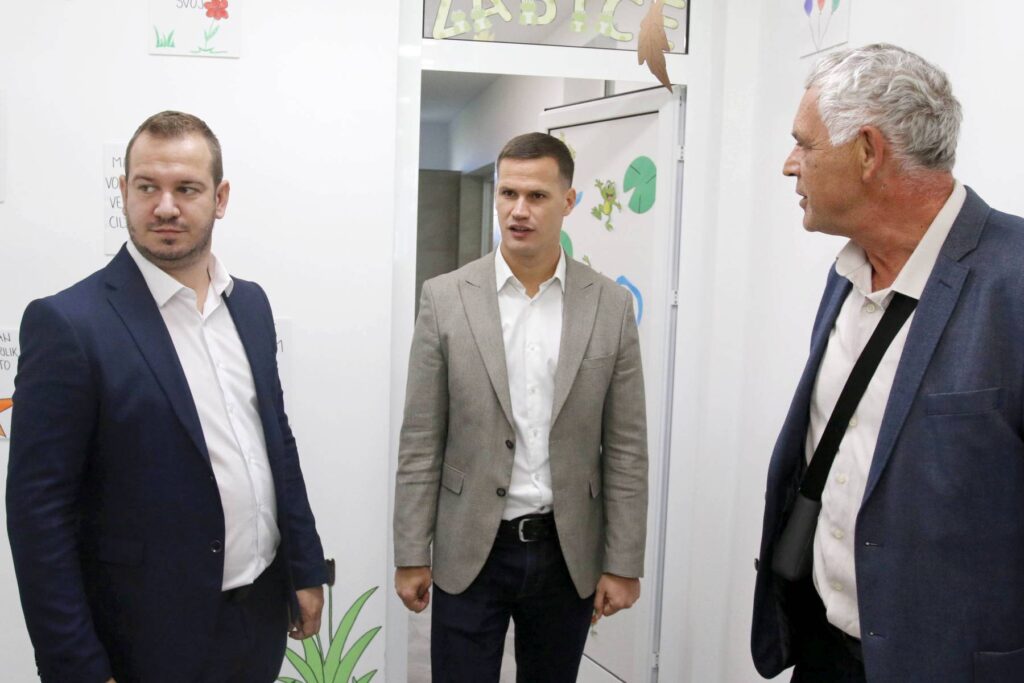 Vlada TK nastavlja širiti predškolske kapacitete
