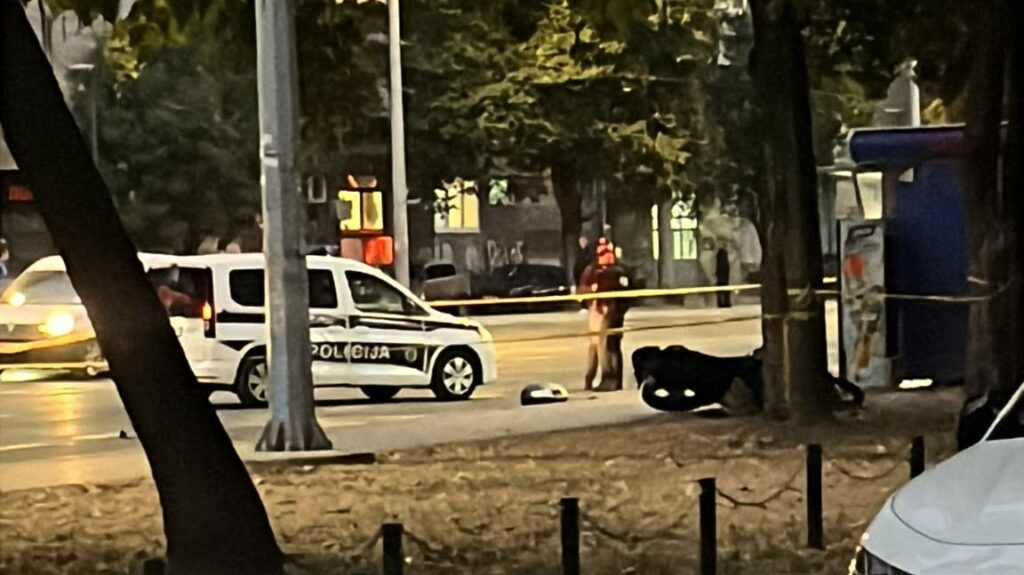 Nesreća u Zagrebačkoj ulici: Motociklista povrijeđen, prebačen na KUM