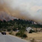 Čvrsnica i dalje gori: Vatra se širi pod zemljom i izbija desetinama metara dalje