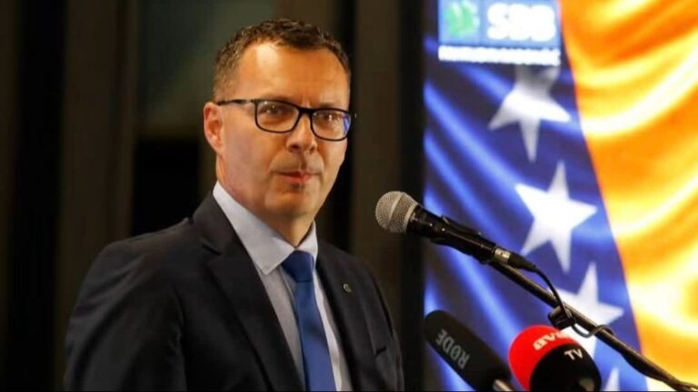 Nermin Džindić. SBB