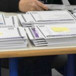 CIK naložio ručno brojanje i otvaranje vreća s glasačkim listićima sa 17 biračkih mjesta