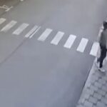 Starija žena brutalno opljačkana na ulici u centru Sarajeva (VIDEO)