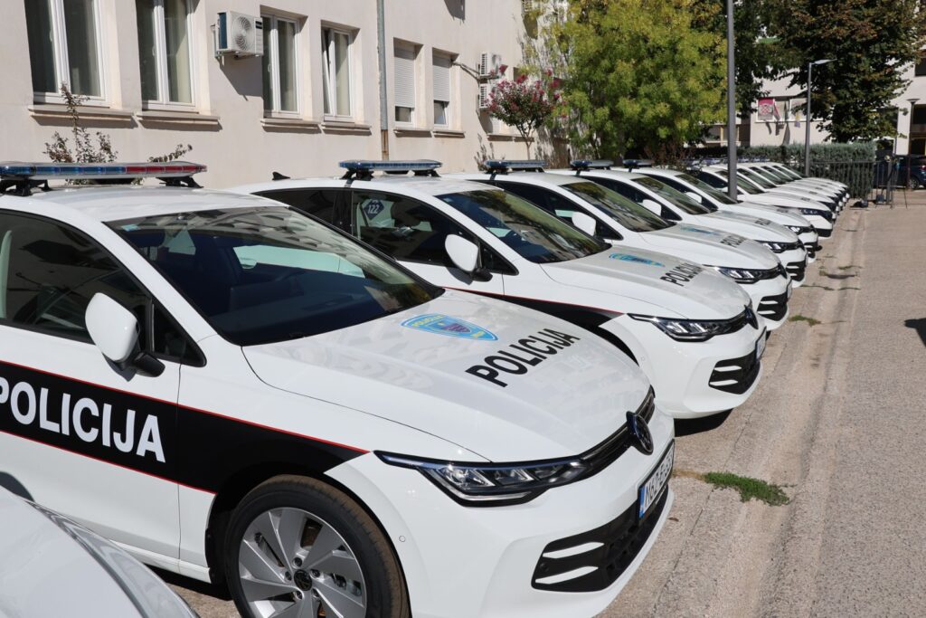 Policijska akcija kod Rame: Kod troje osoba pronađene vrećice sumnjivog sadržaja