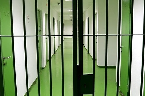 Usluga obuhvata ukupno 630.000 minuta telefonskih razgovora tokom 36 mjeseci (Foto: Klix.ba)