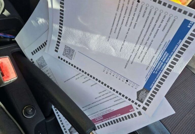 Glasački listići pronađeni u vozilu Općine Žepče. Bljesakinfo